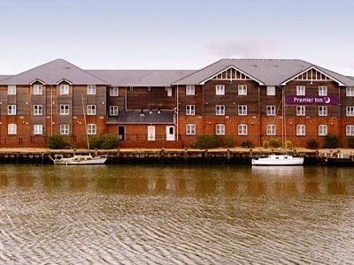 Premier Inn Isle Of Wight นิวพอร์ต ภายนอก รูปภาพ